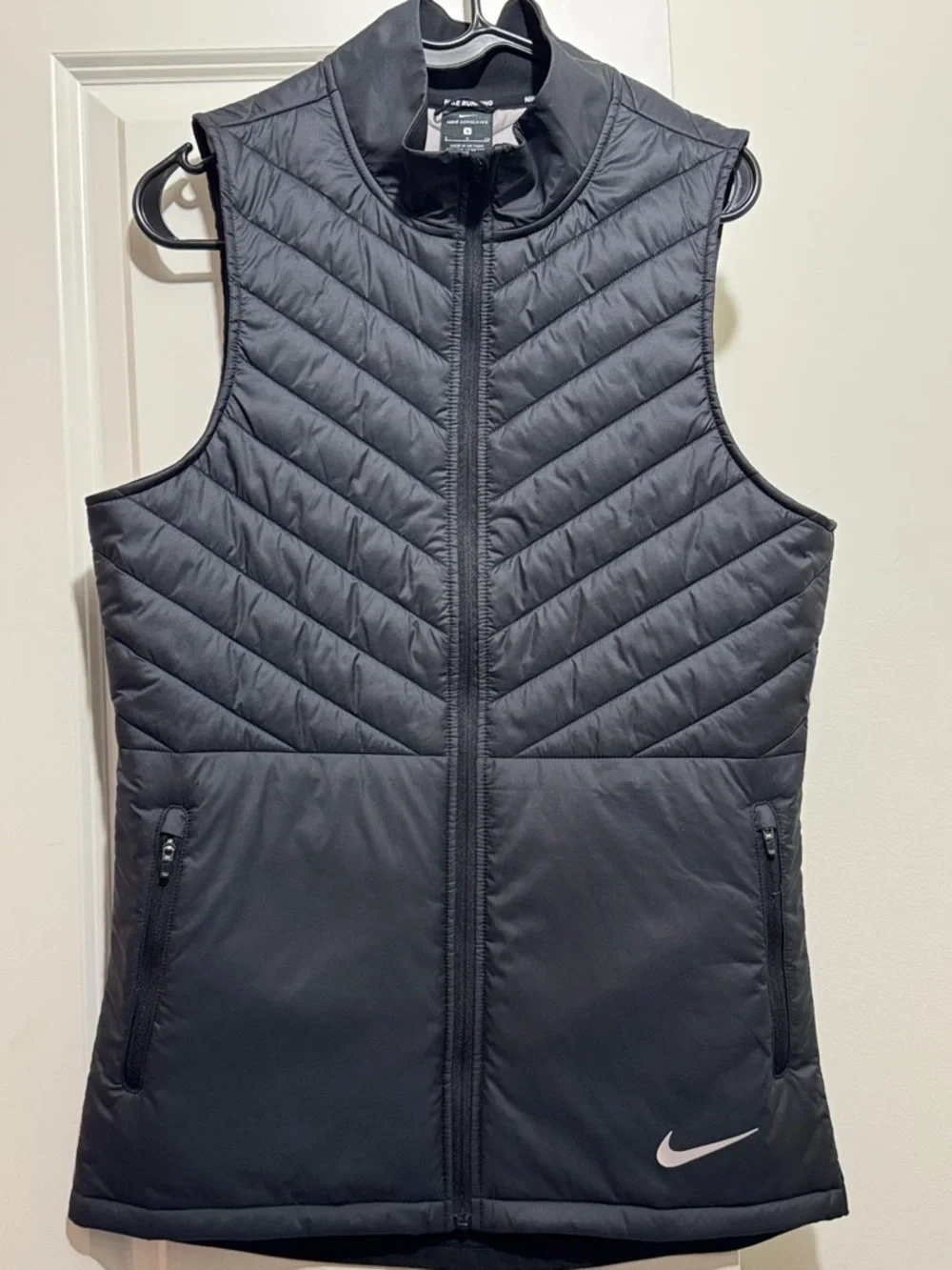 Nike Black Quilted Sleeveless Performance Vest